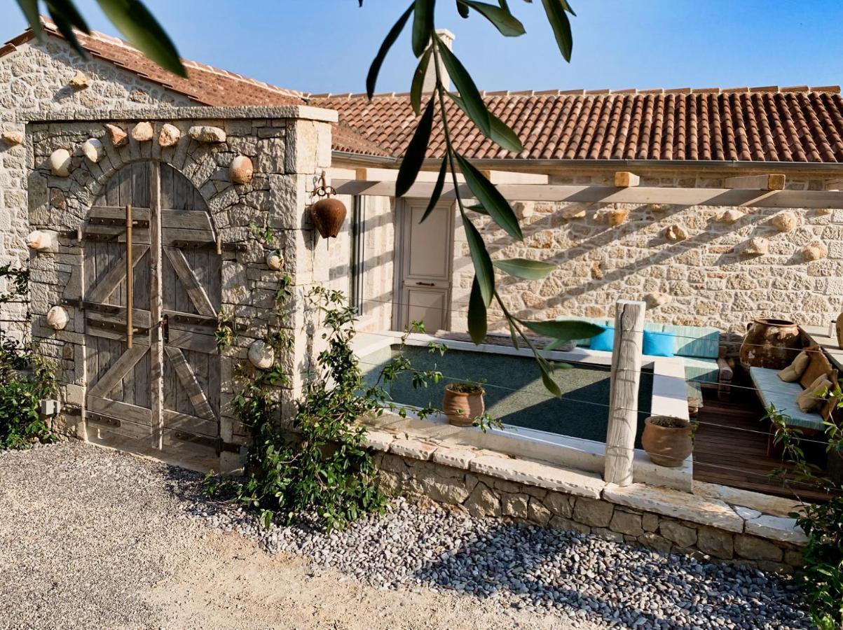 Sinium Luxury Villas Viggla Exterior foto